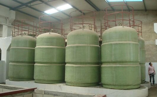 玻璃鋼鹽酸儲罐